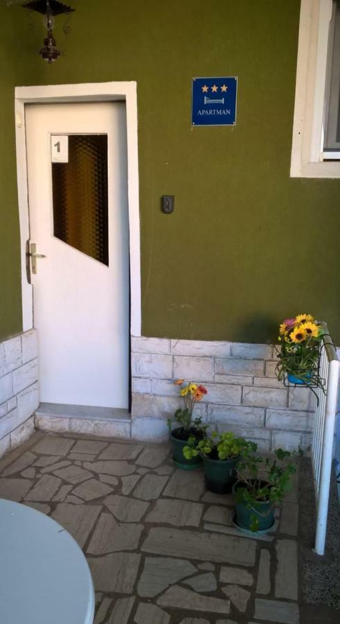 Appartamento APP Veselica Umago Esterno foto