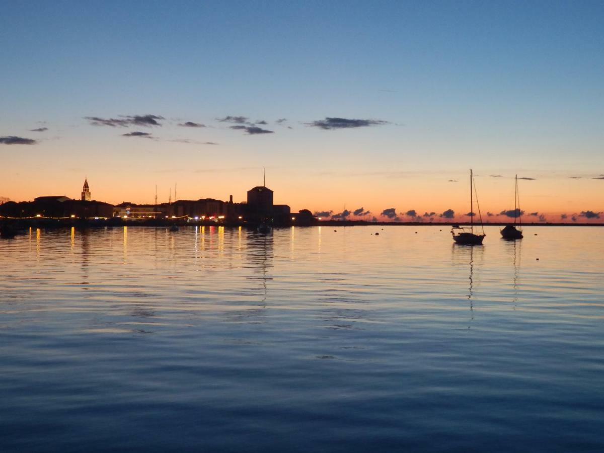 Appartamento APP Veselica Umago Esterno foto